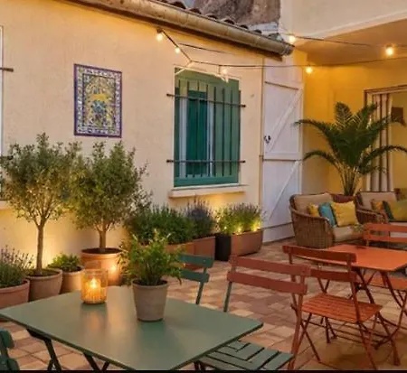 L'auberge Du Centre Vandrerhjem